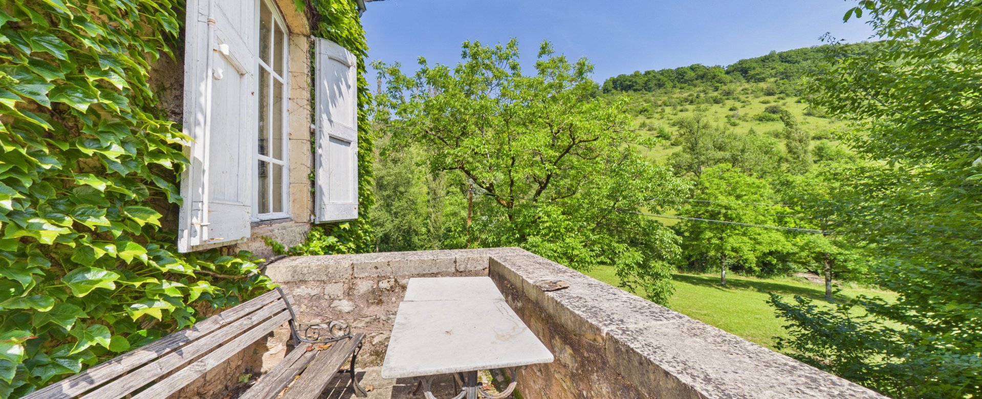 6 bedroom maison in Marcillac Vallon, Aveyron, France