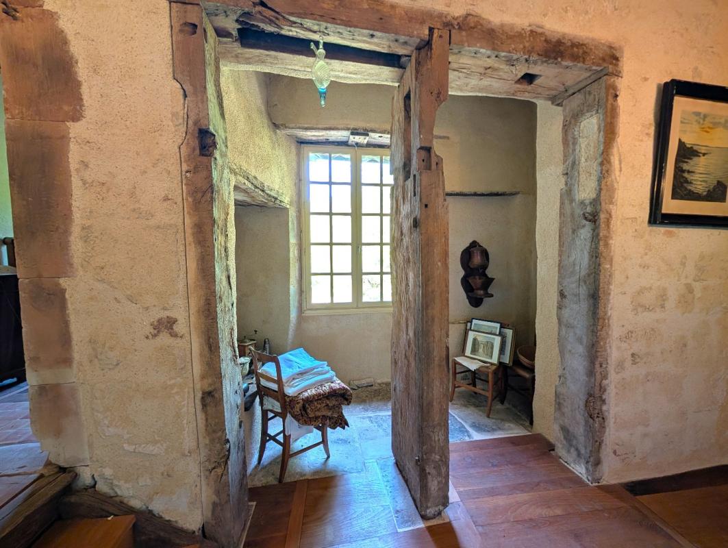 6 bedroom maison in Marcillac Vallon, Aveyron, France