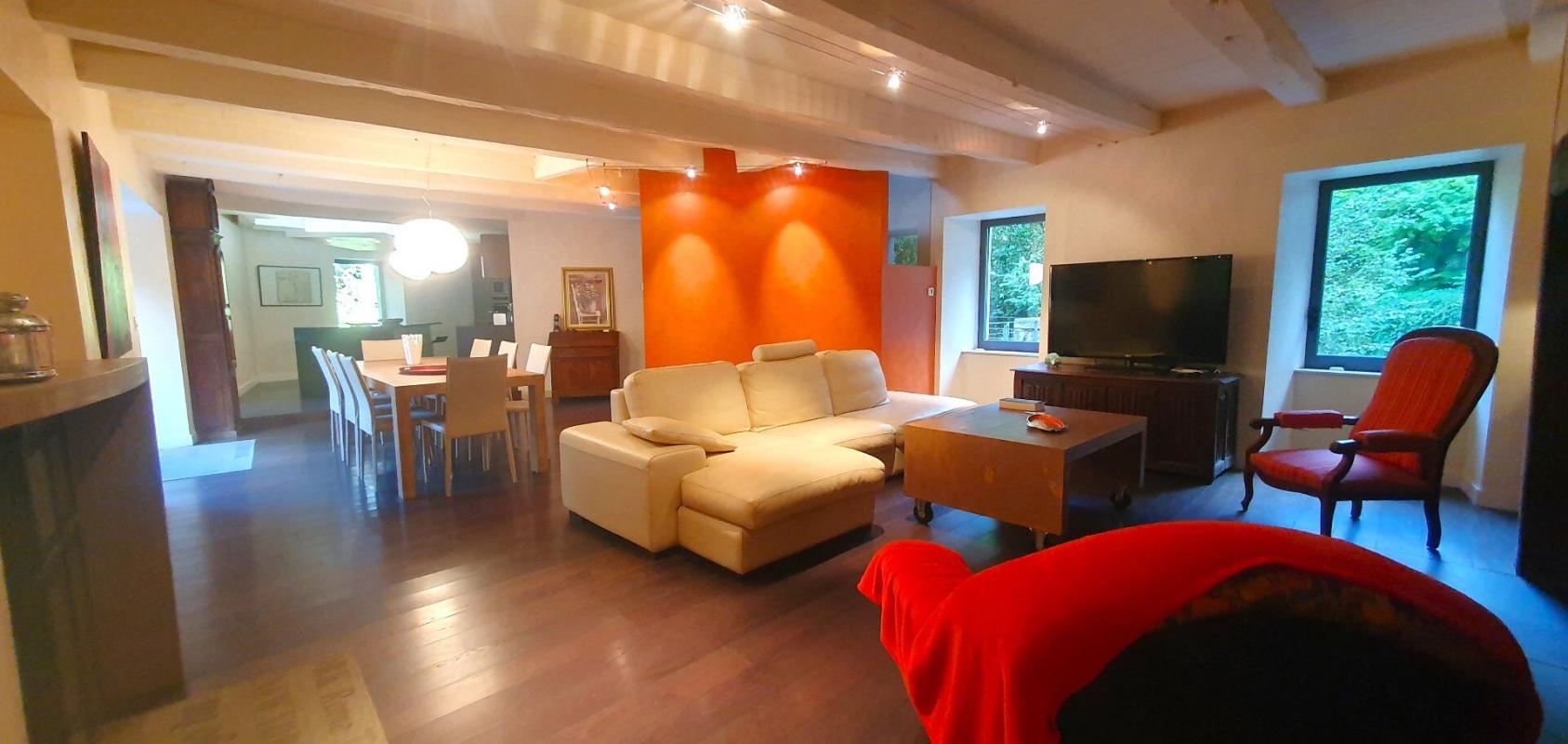 6 bedroom moulin in Rignac, Aveyron, France