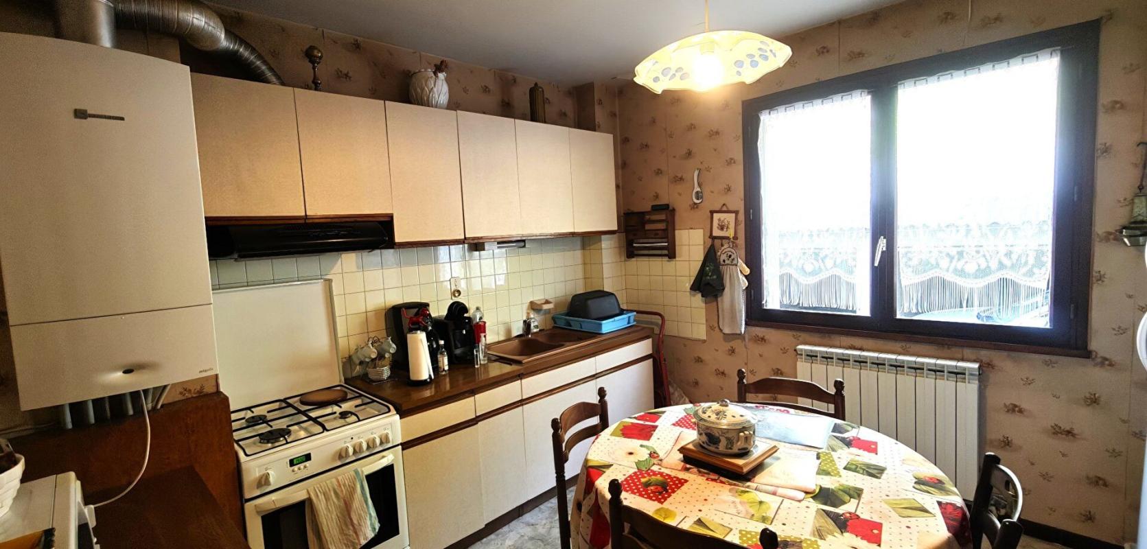 3 bedroom t4 in Decazeville, Aveyron, France