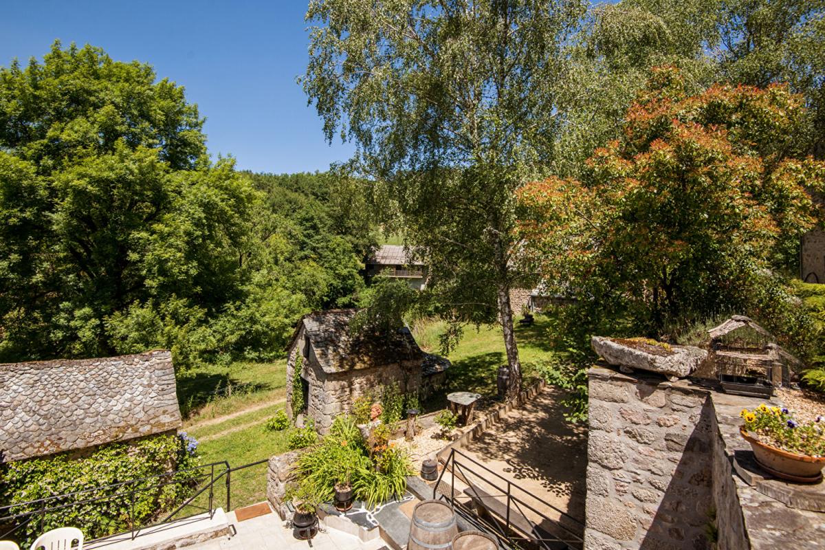 6 bedroom maison in Estaing, Aveyron, France