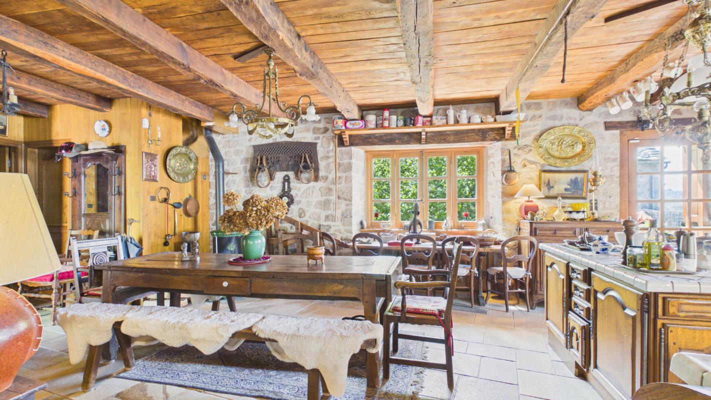 6 bedroom maison in Estaing, Aveyron, France