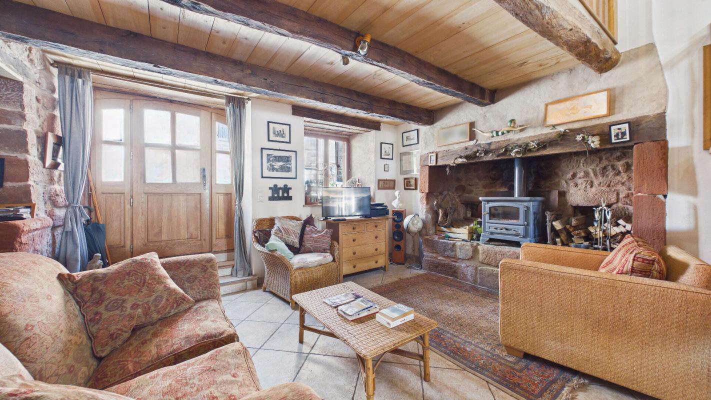 3 bedroom maison in Villecomtal, Aveyron, France