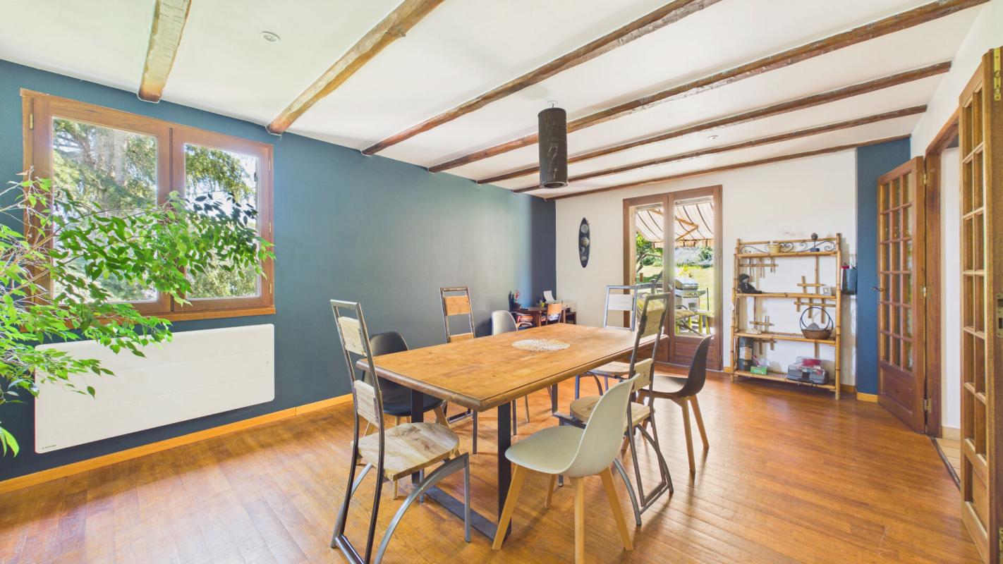 7 bedroom maison in Saint Christophe Vallon, Aveyron, France