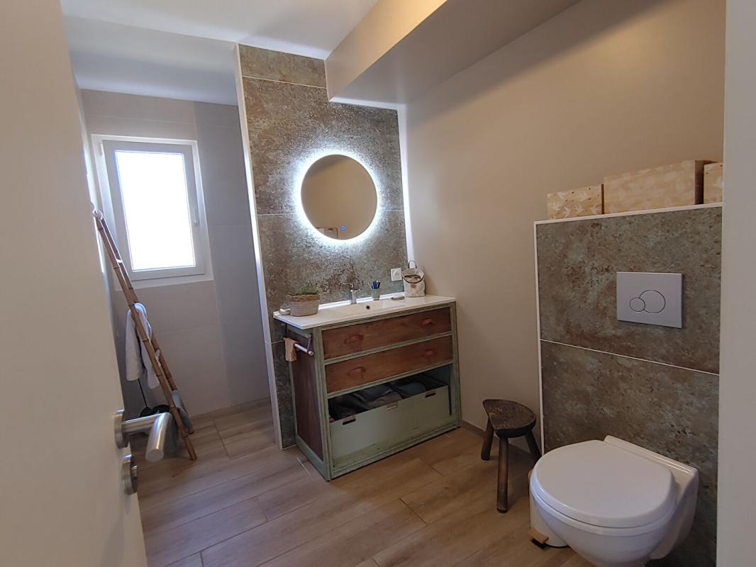 2 bedroom maison in 12620, Aveyron, France