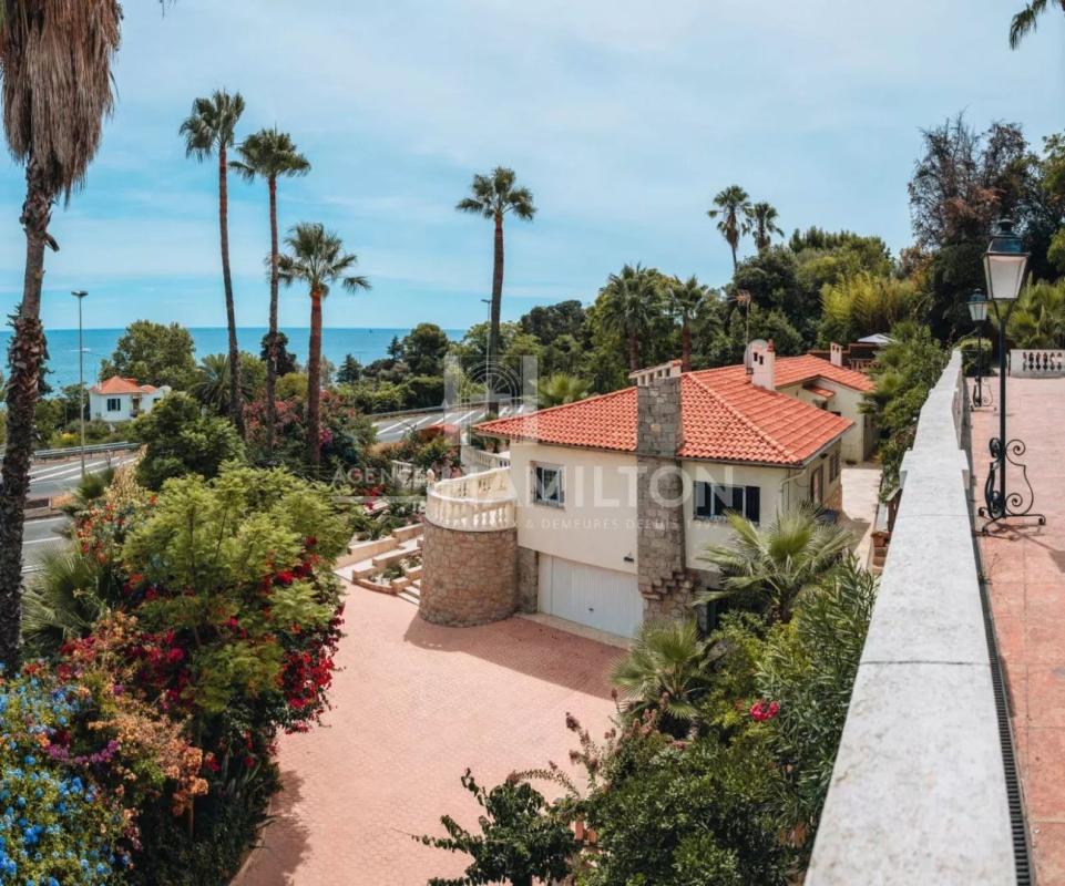 5 bedroom villa in Golfe-juan, Alpes-Maritimes, France
