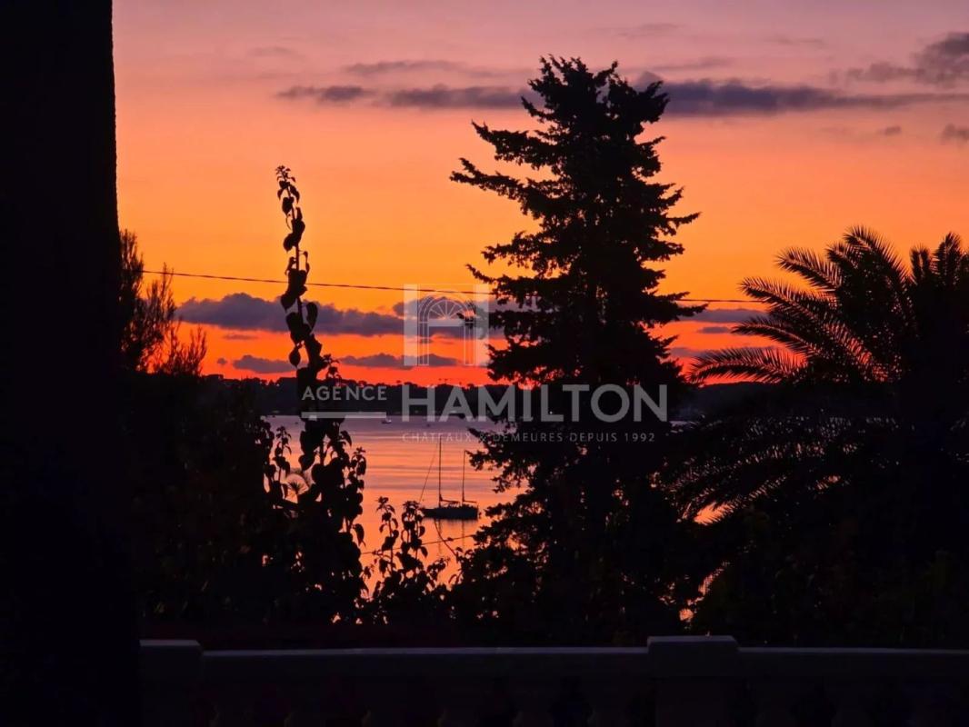 5 bedroom villa in Golfe-juan, Alpes-Maritimes, France