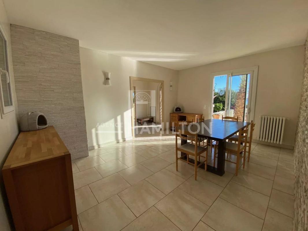 5 bedroom villa in Golfe-juan, Alpes-Maritimes, France
