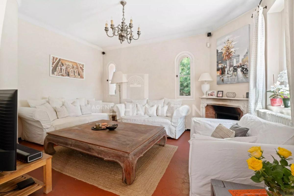 5 bedroom villa in Grasse, Alpes-Maritimes, France
