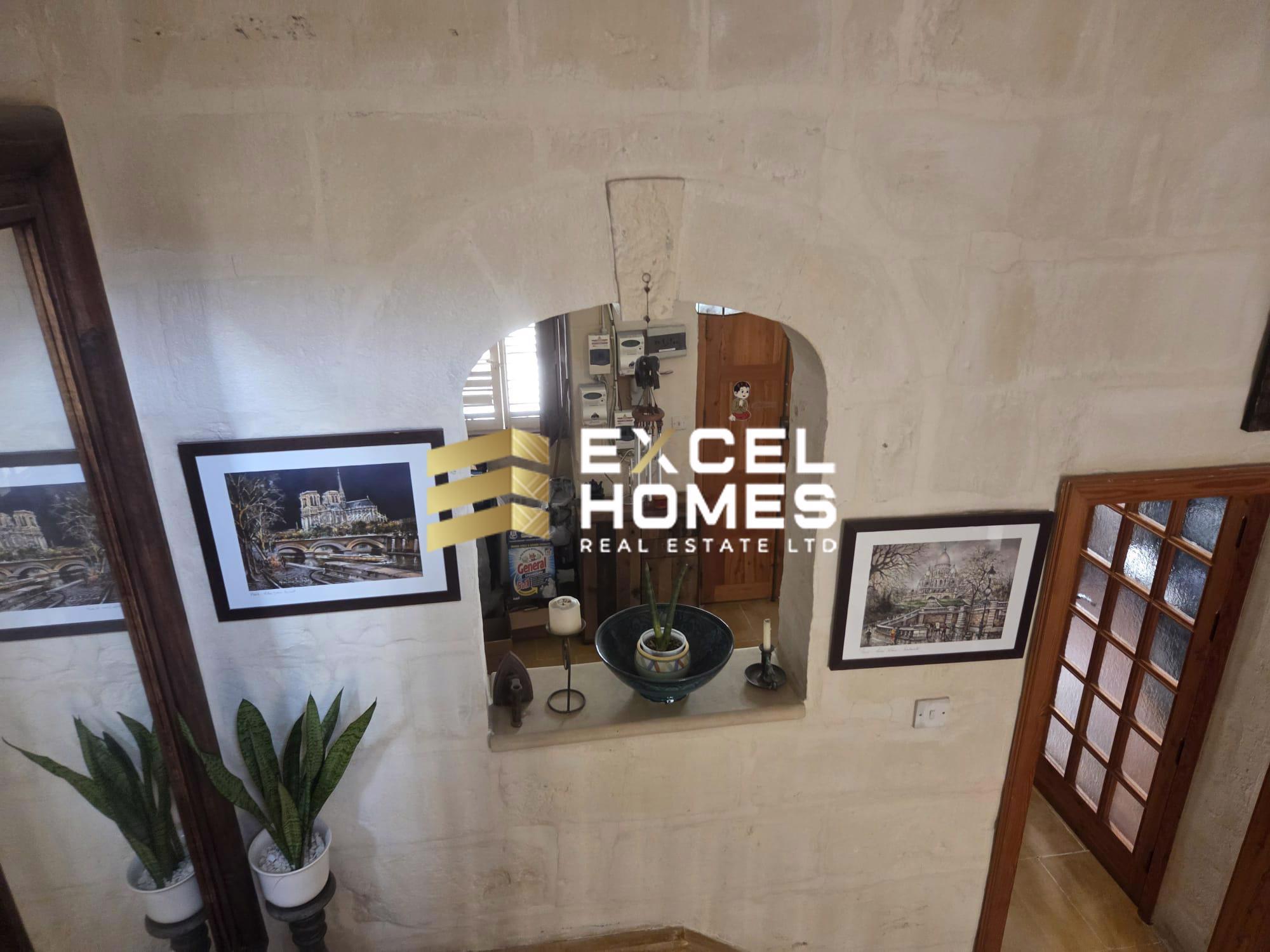 5 bedroom Townhouse in Sliema, Malta – 69230