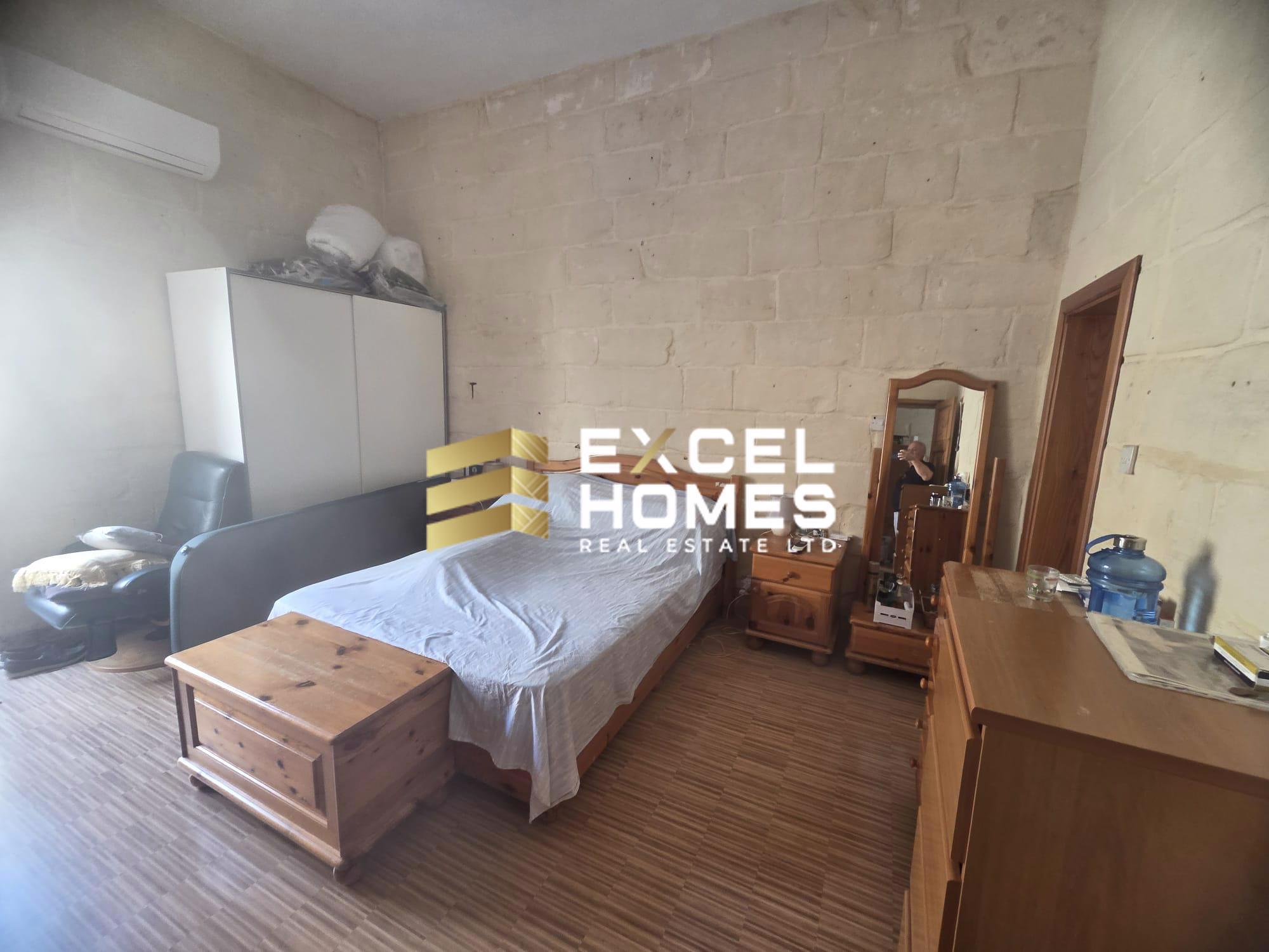 5 bedroom Townhouse in Sliema, Malta – 69230