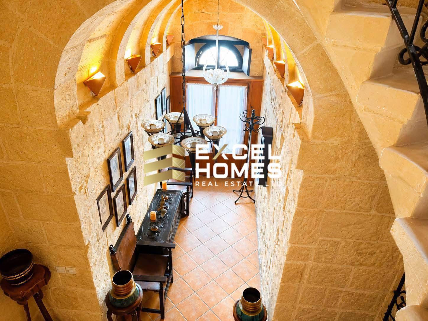 3 bedroom Townhouse in Cospicua (Bormla), Malta – 69081