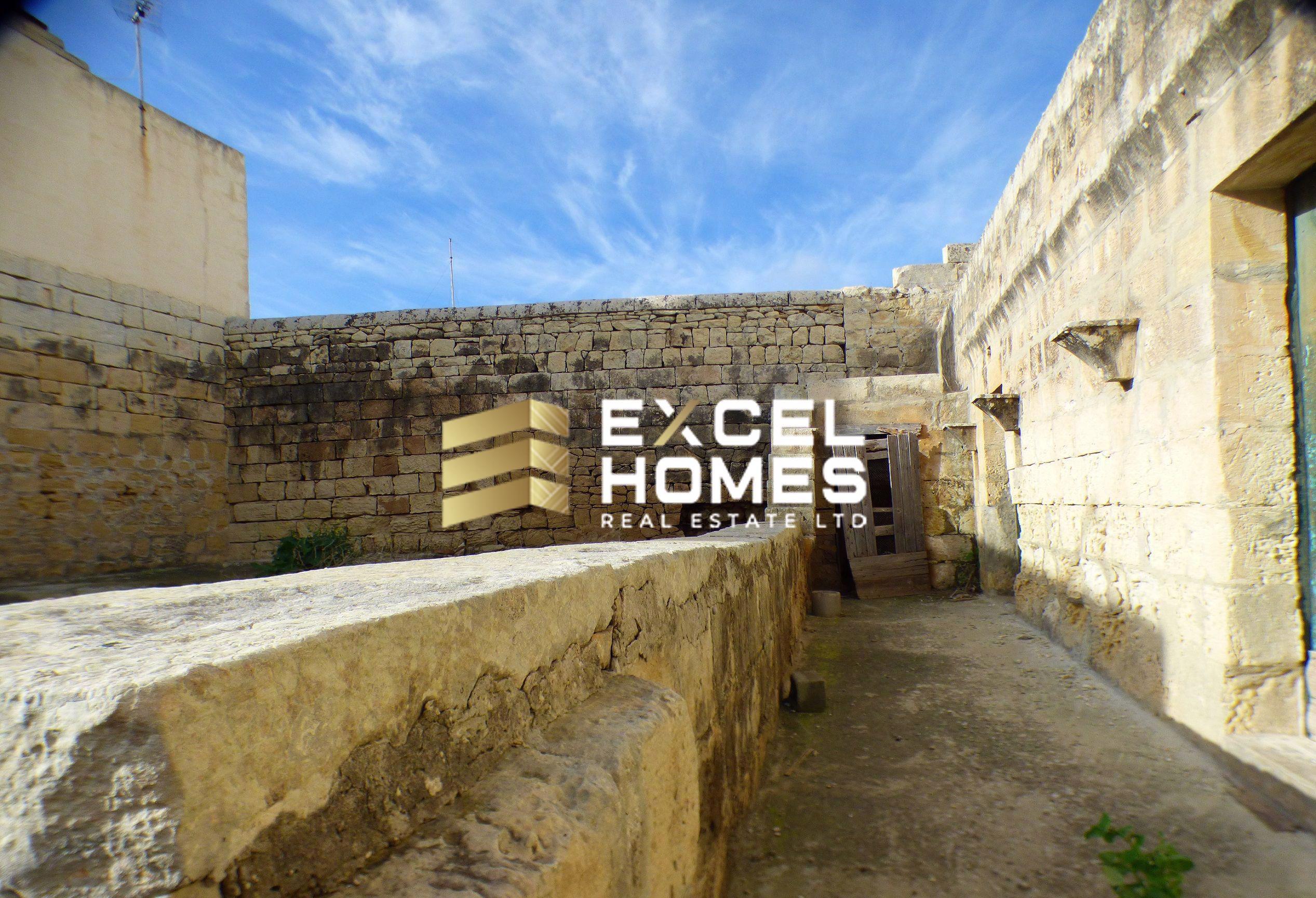 3 bedroom Character House in Siggiewi, Malta – 28746