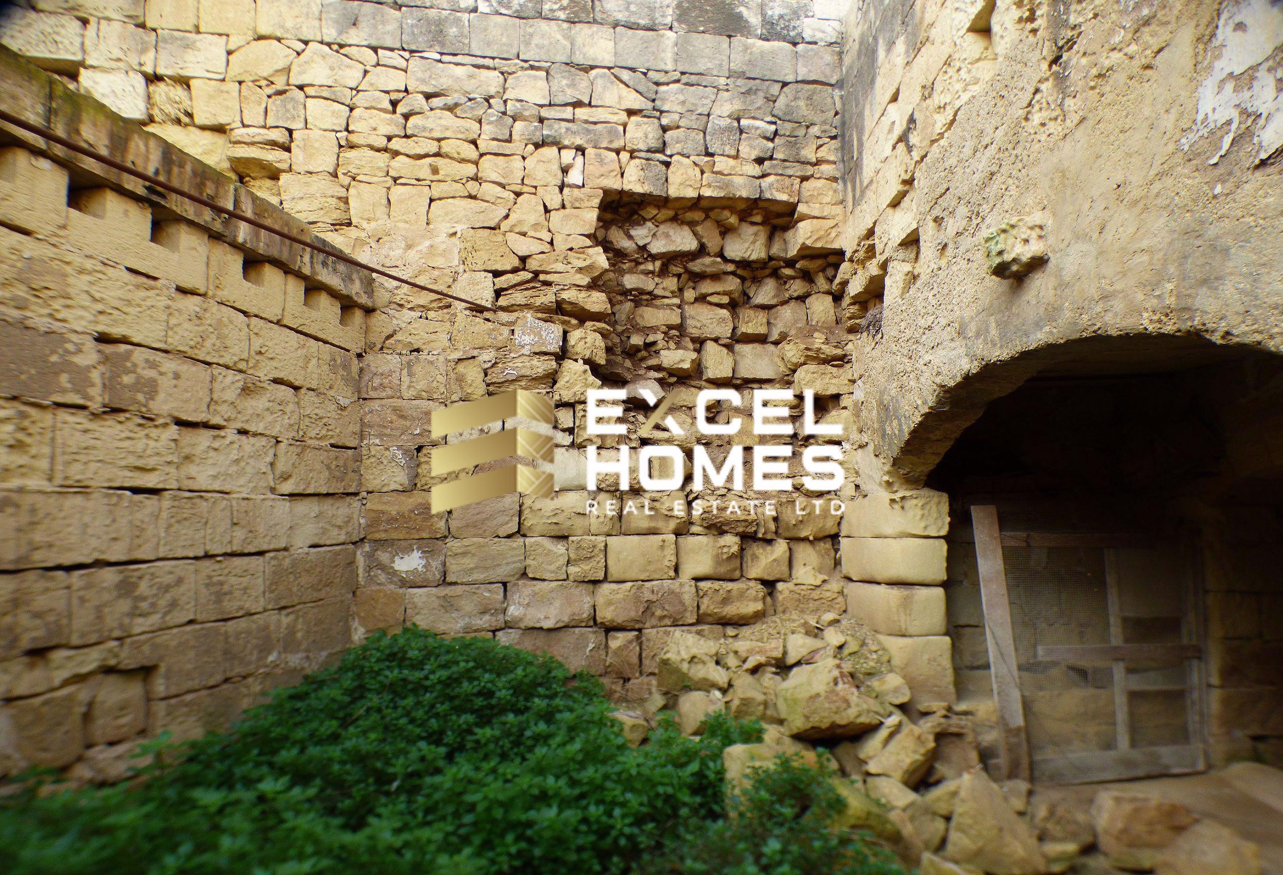 3 bedroom Character House in Siggiewi, Malta – 28746
