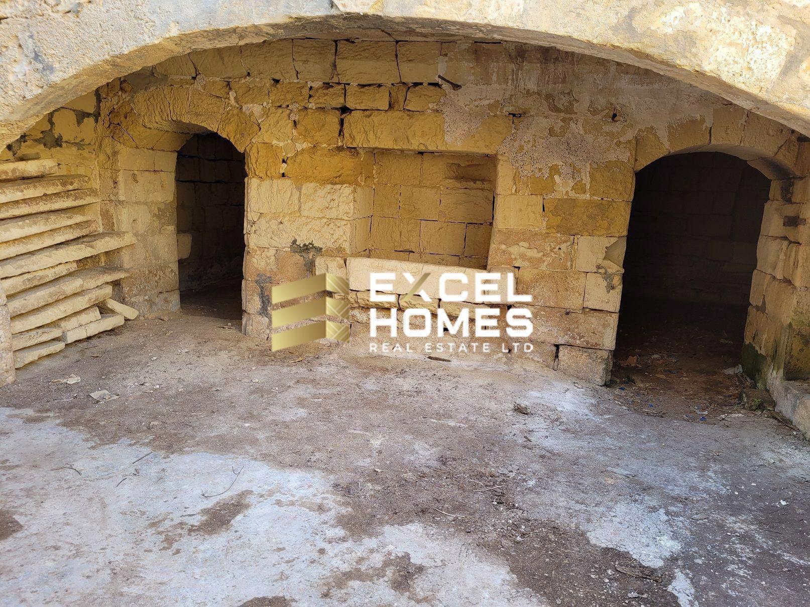 3 bedroom Character House in Siggiewi, Malta – 28746