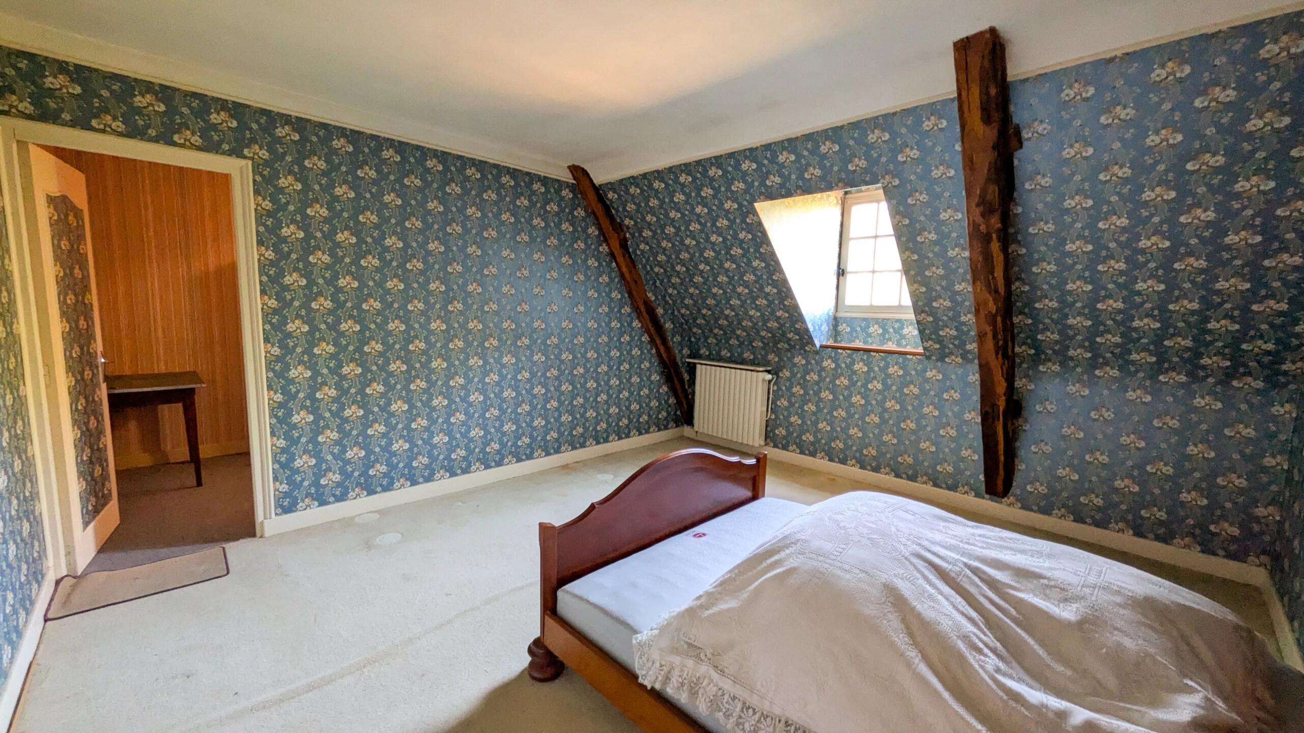 Charming Stone Farmhouse with Outbuildings – close to Rocamadour and Martel, Midi-Pyrénées – France – BVI86556