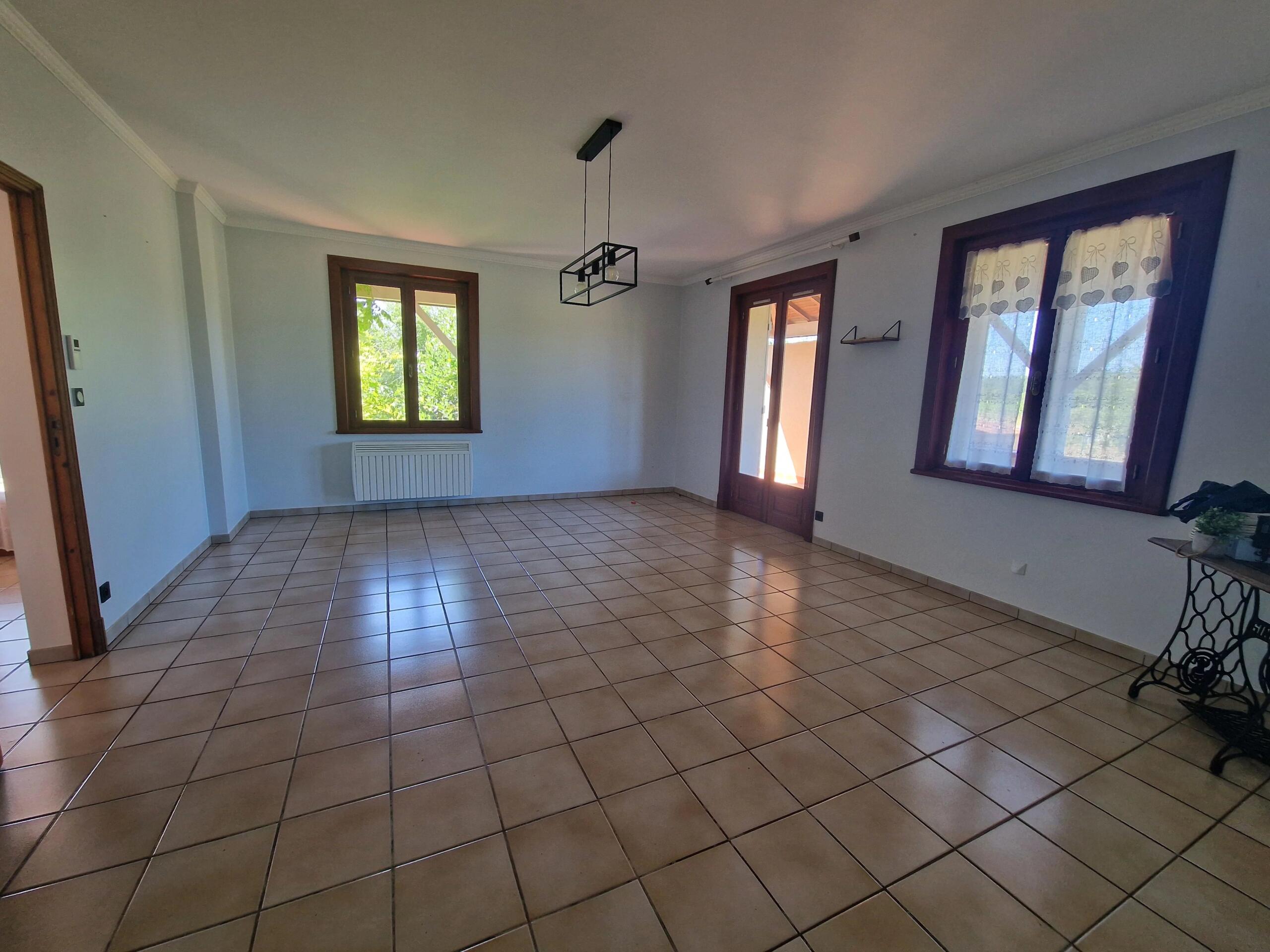 Spacious Family House in the Countryside Between Monflanquin and Villeneuve-sur-Lot, Aquitaine – France – BVI85917