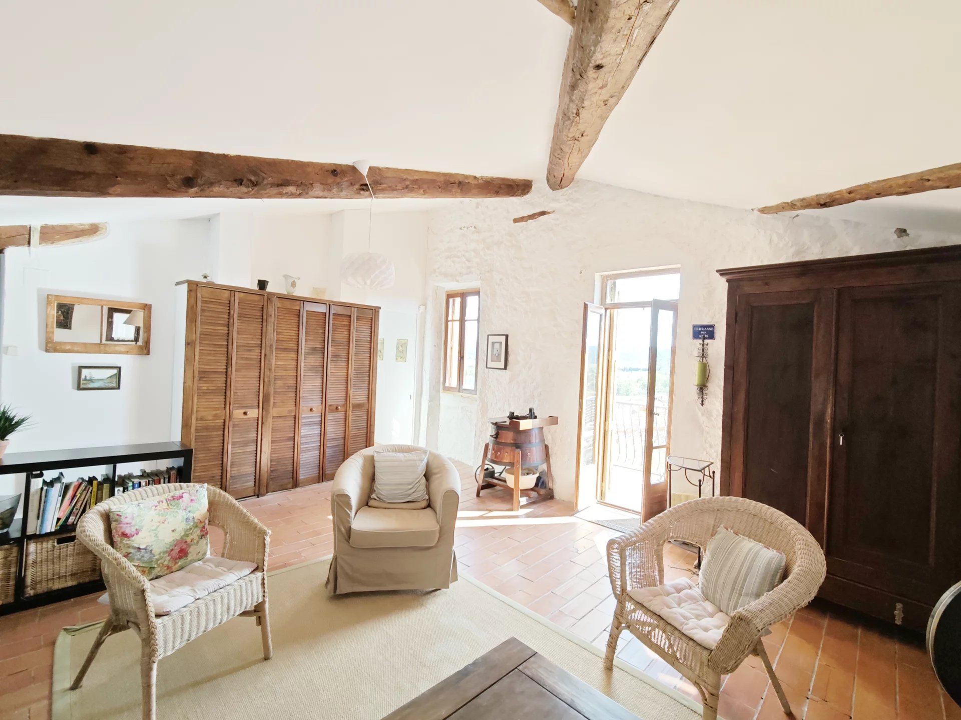 Stone house with 2 guest annexes, Languedoc-Roussillon – France – BVI81617