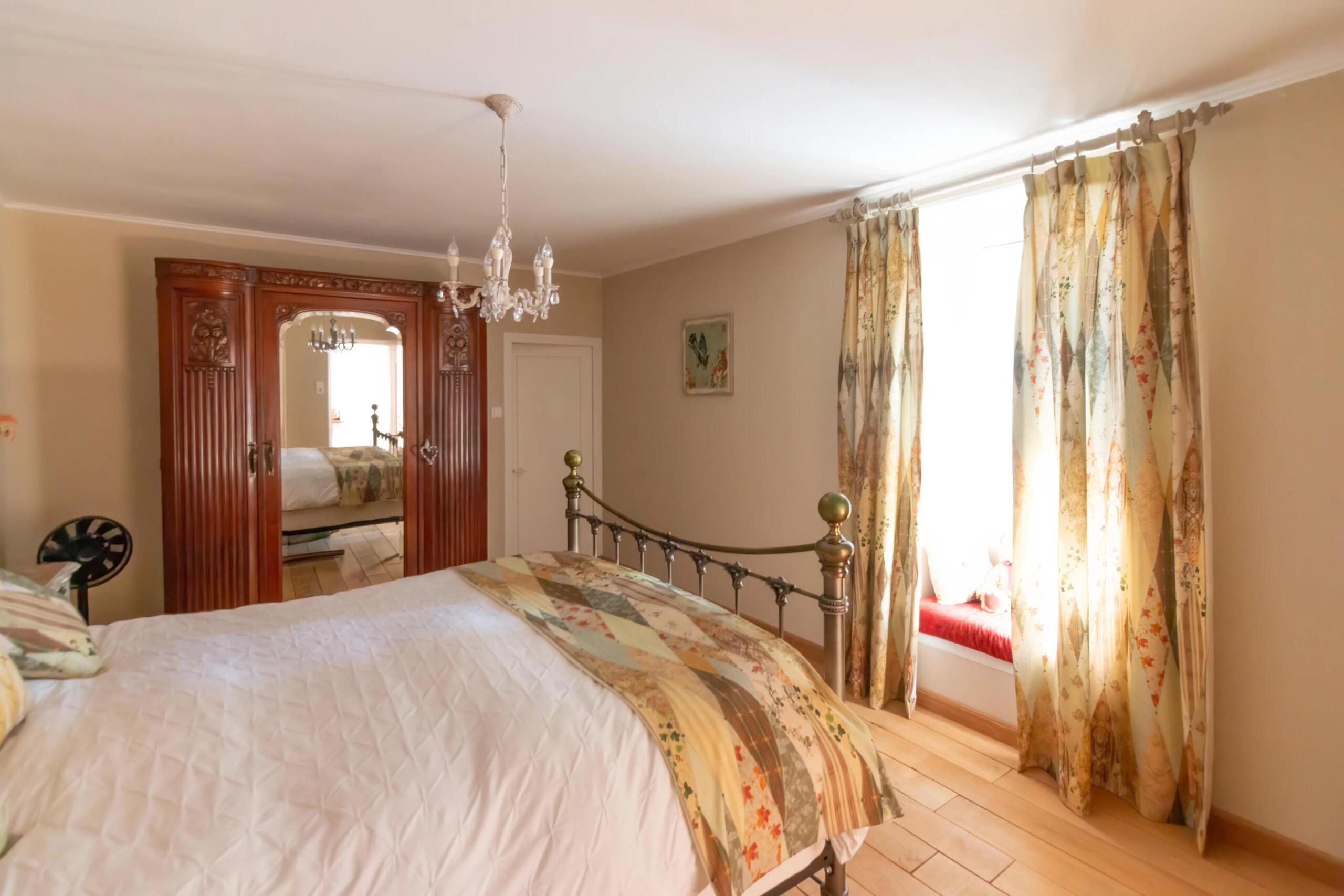 Historic and Prestigious Country Estate with Guest Accommodation, Poitou-Charentes – France – BVI86351