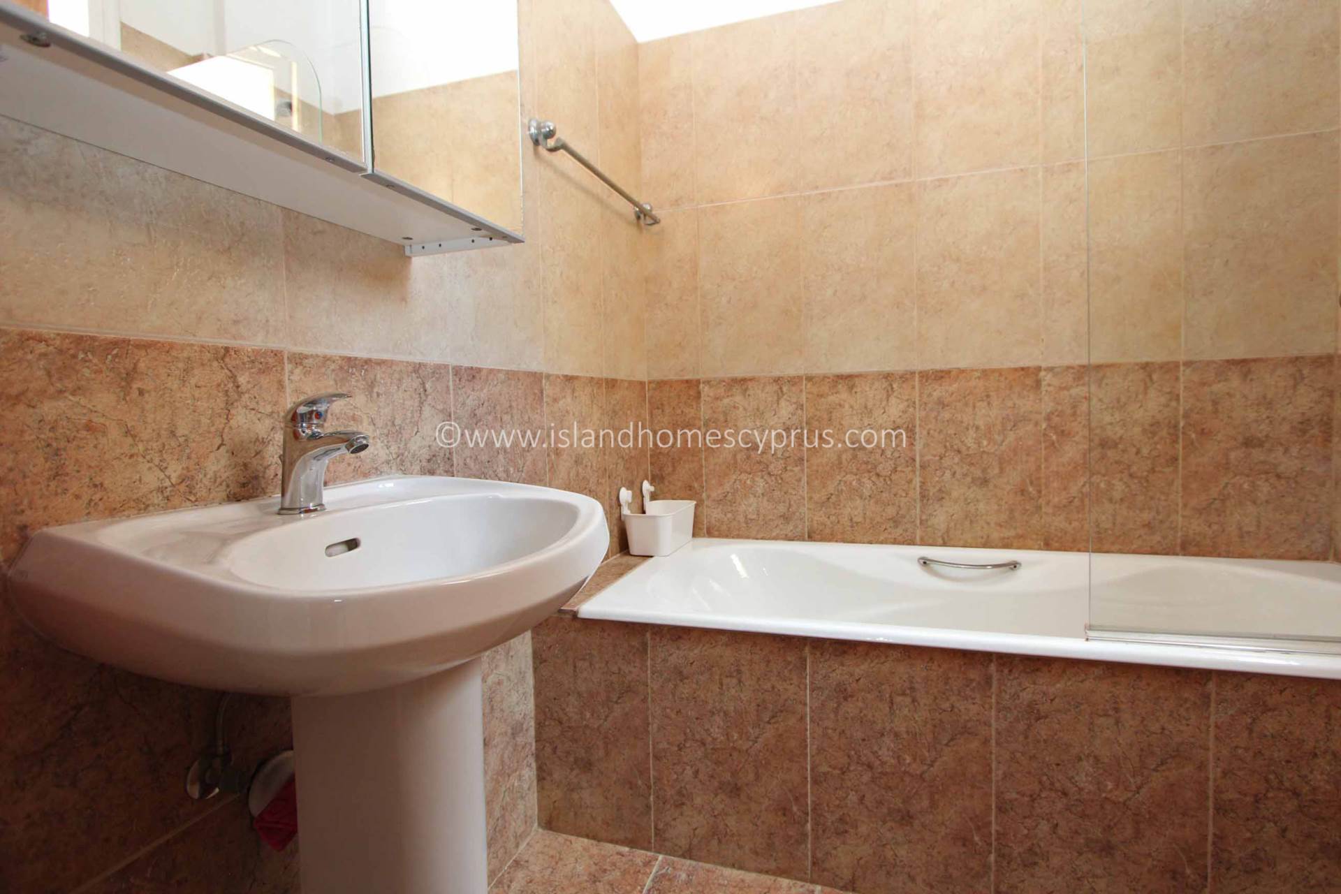 2 bedroom Apartment in Paralimni, Famagusta, Cyprus – KoP105
