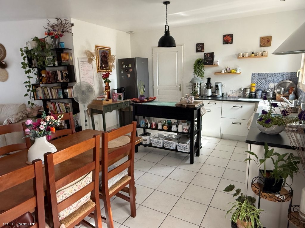 3 bedroom House in Verteuil-Sur-Charente, France – r7549
