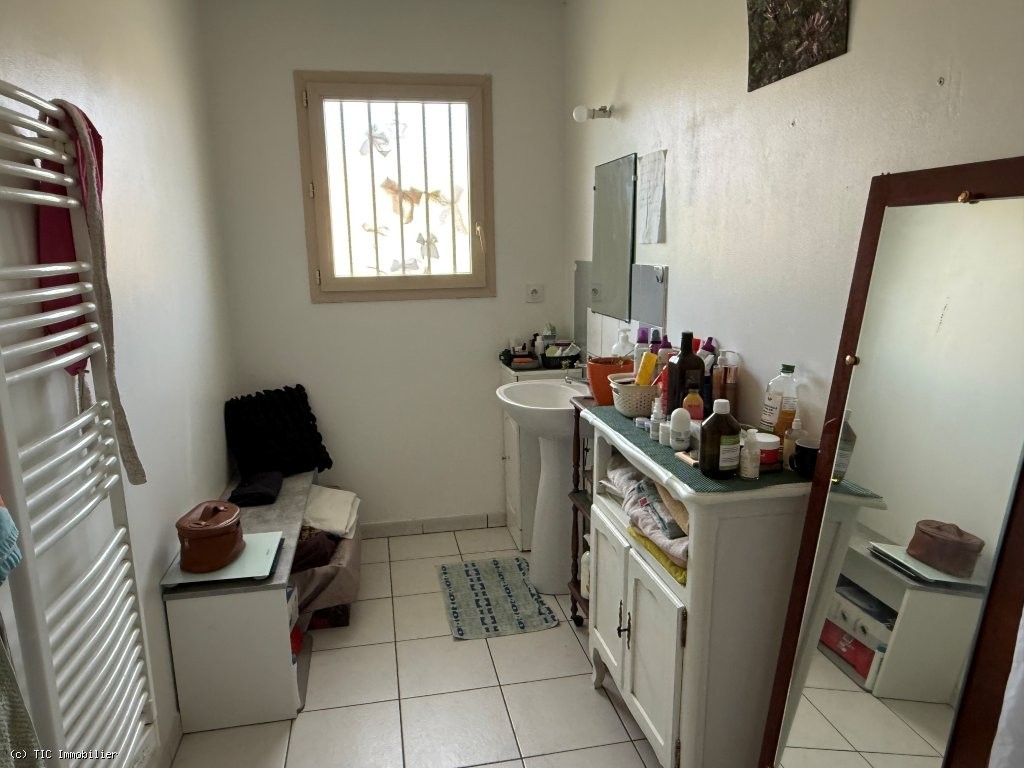 3 bedroom House in Verteuil-Sur-Charente, France – r7549