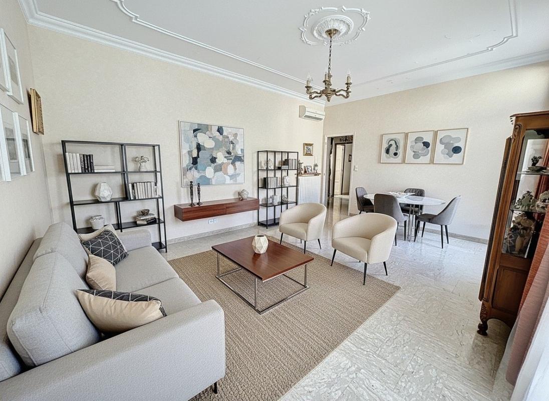 4 bedroom t6 et plus in Avignon, Vaucluse, France