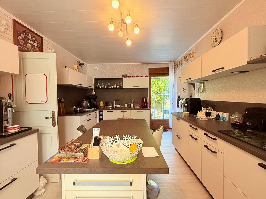 3 bedroom maison in Montcuq, Lot, France