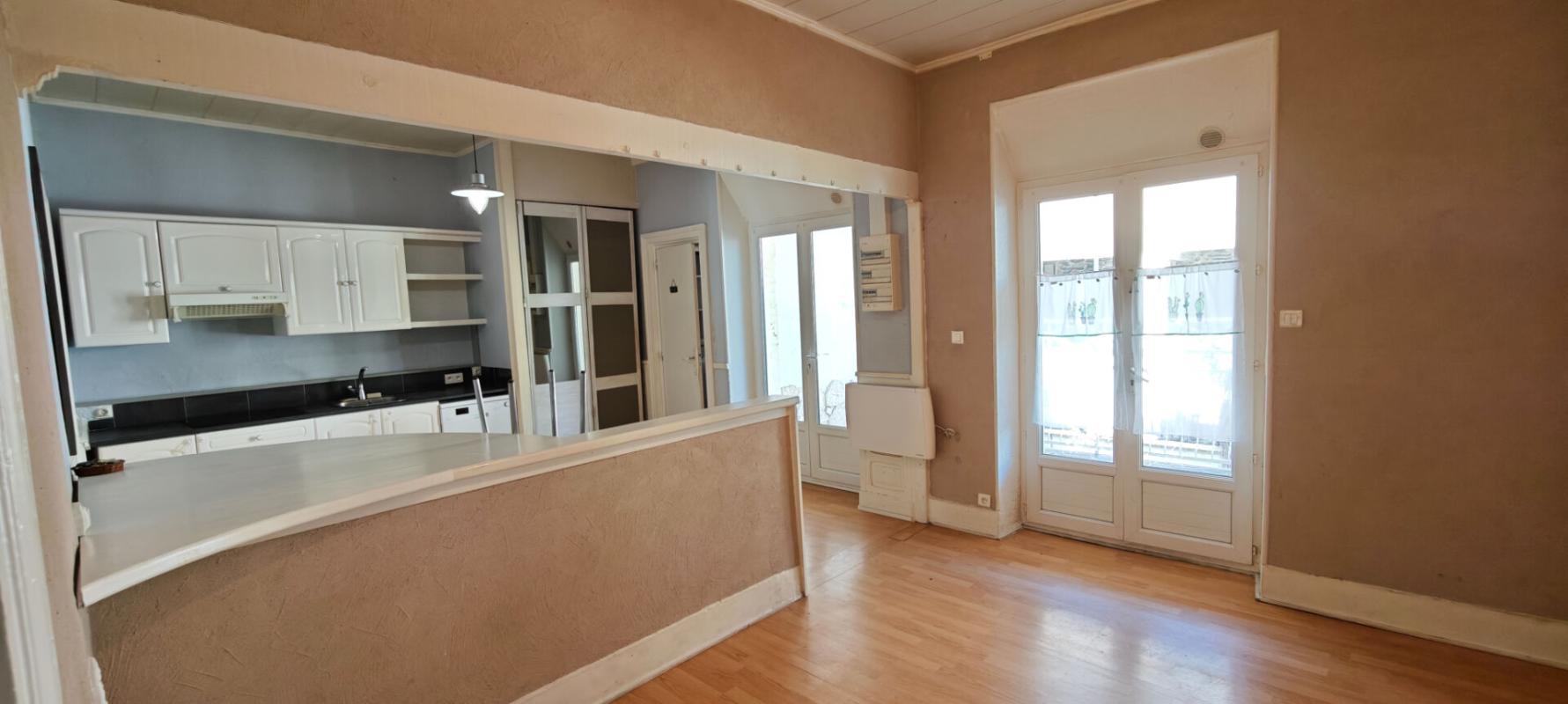 3 bedroom t4 in Decazeville, Aveyron, France