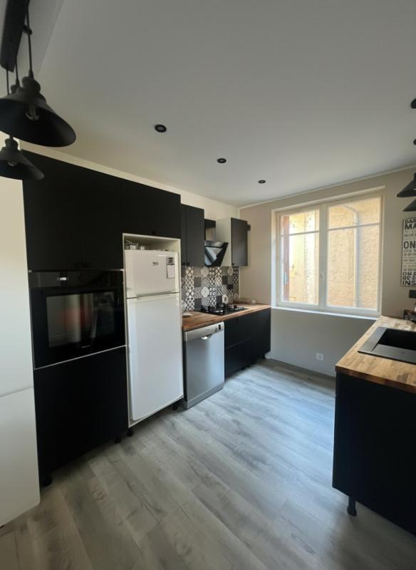 2 bedroom maison de ville in Marvejols, Lozère, France