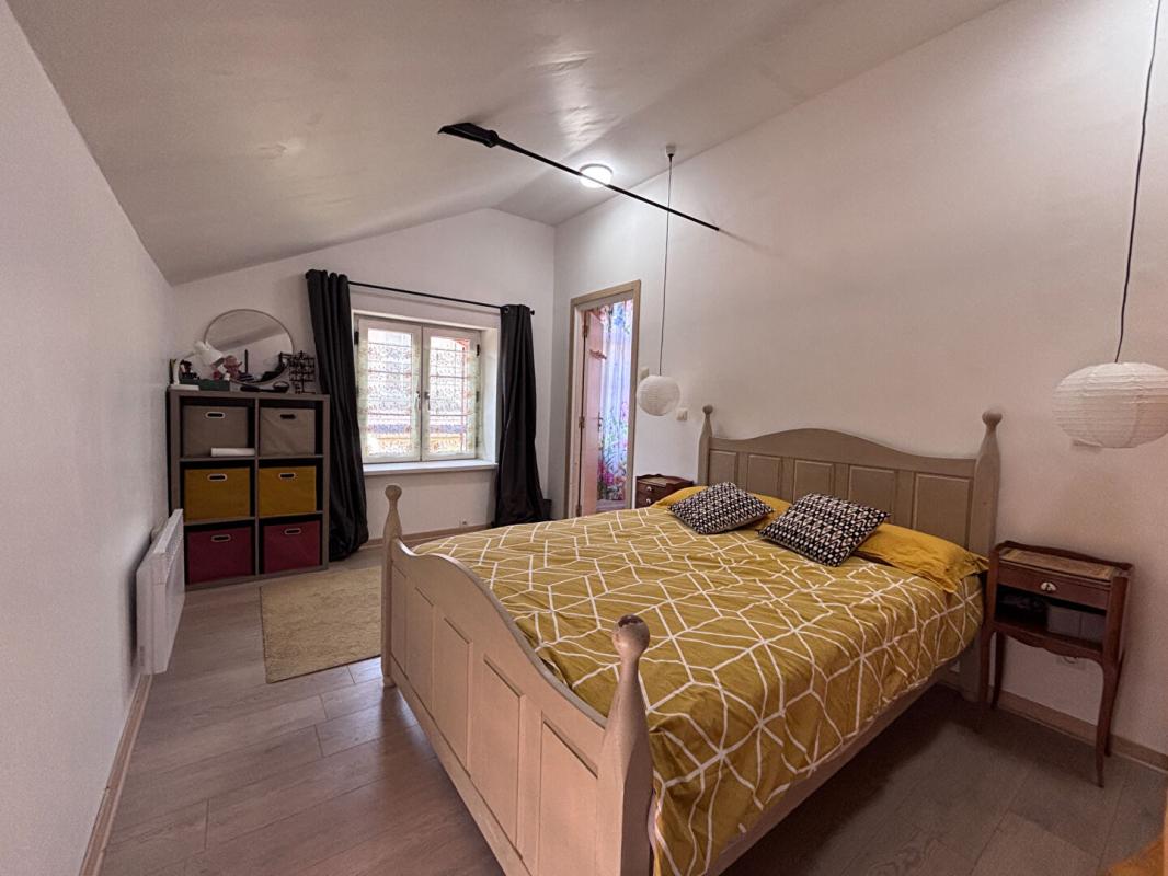 2 bedroom maison in Ruffec, Charente, France