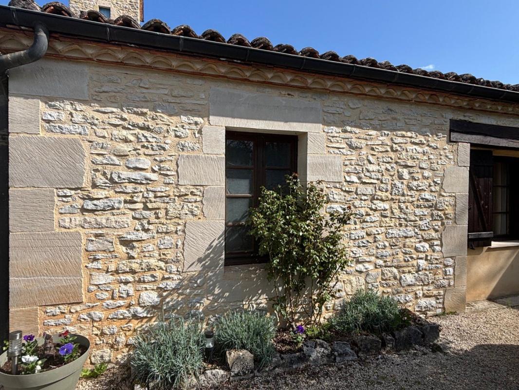 13 bedroom propriete in Leobard, Lot, France