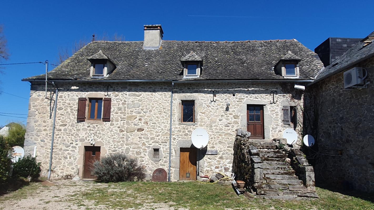 4 bedroom corps de ferme in Morlhon Le Haut, Aveyron, France