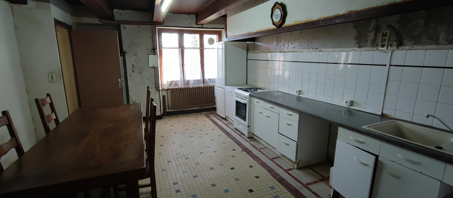5 bedroom corps de ferme in Montbazens, Aveyron, France