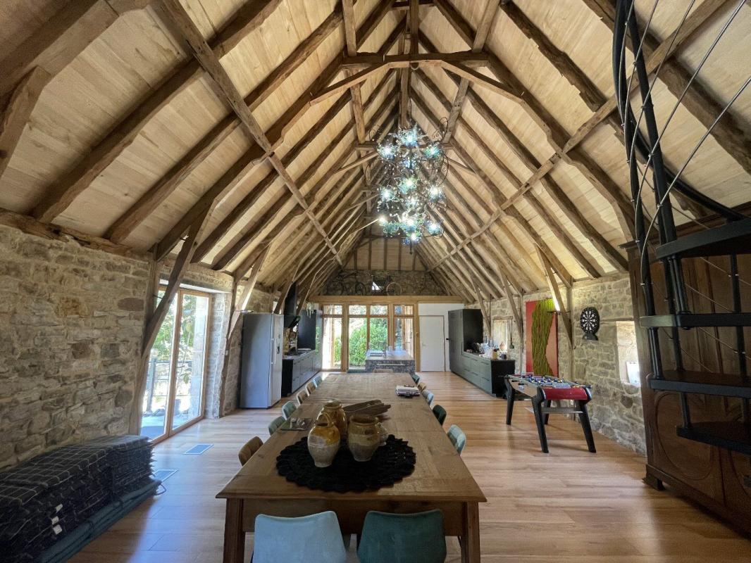 6 bedroom maison in Fourmagnac, Lot, France