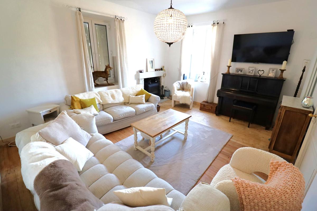 3 bedroom maison de village in Courcome, Charente, France