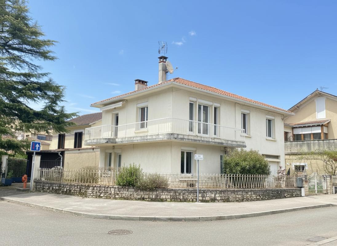 4 bedroom maison in Cahors, Lot, France