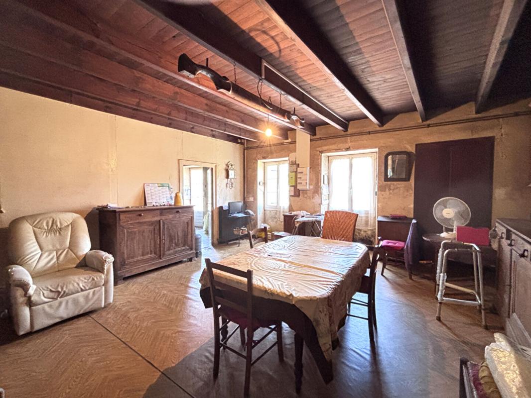 4 bedroom maison de village in Vouleme, Vienne, France