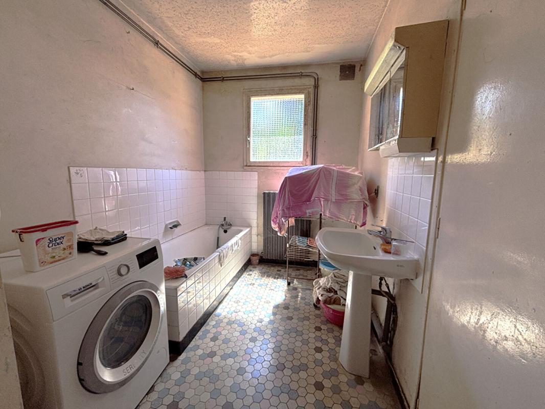 4 bedroom maison de village in Vouleme, Vienne, France