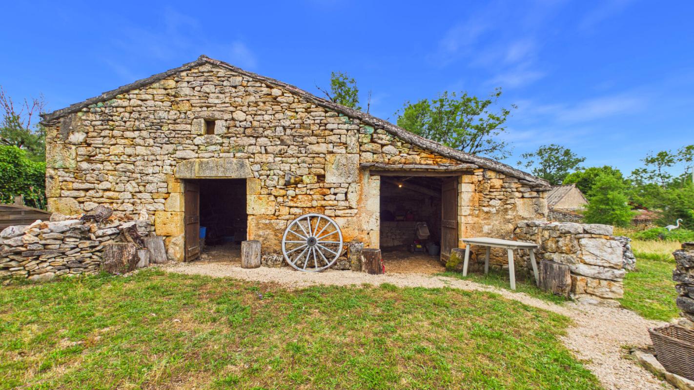 6 bedroom chambre d’hotes in Esclauzels, Lot, France