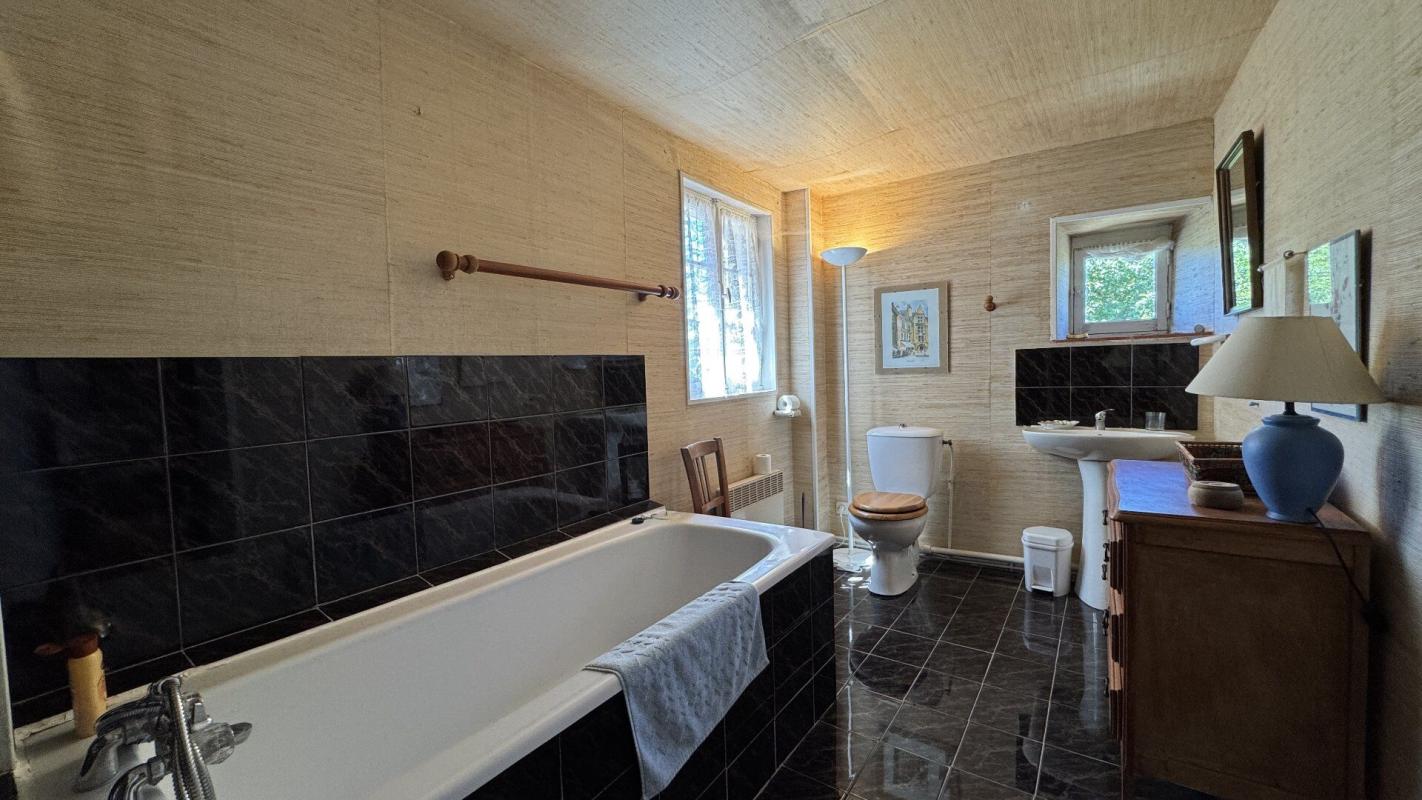 3 bedroom maison de bourg in Calvignac, Lot, France