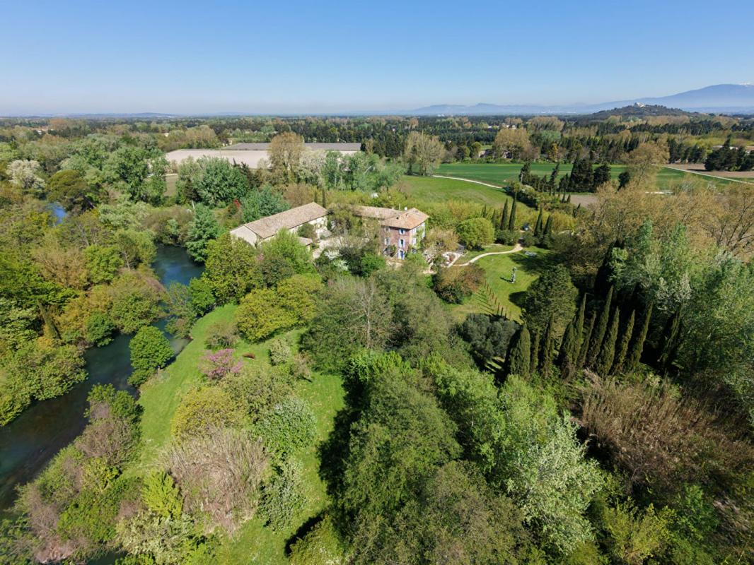 16 bedroom propriete in Le Thor, Vaucluse, France