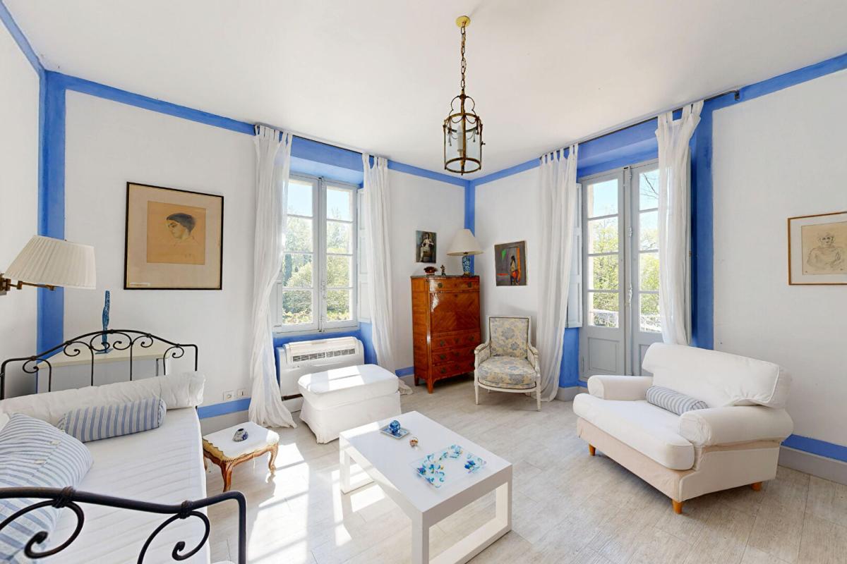 16 bedroom propriete in Le Thor, Vaucluse, France