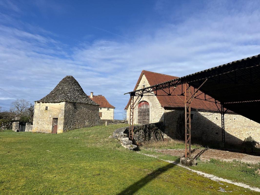 2 bedroom corps de ferme in Livernon, Lot, France