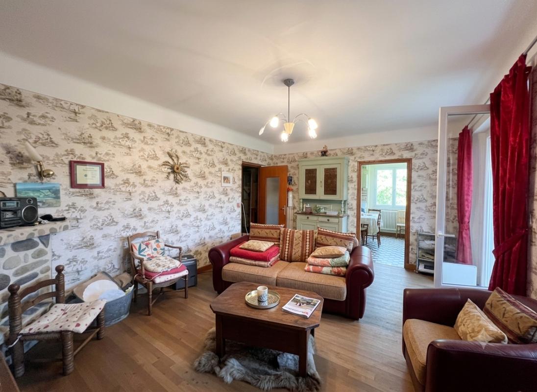 6 bedroom maison in La Canourgue, Lozère, France