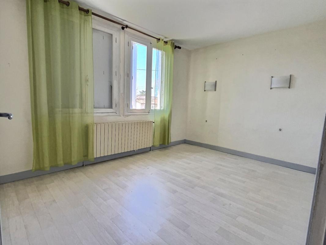 3 bedroom maison in Monsegur, Gironde, France