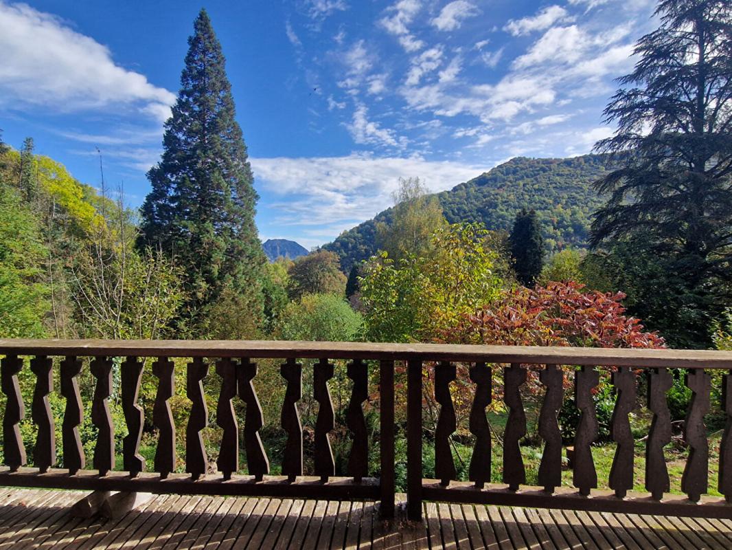 5 bedroom chalet in Gourbit, Ariège, France