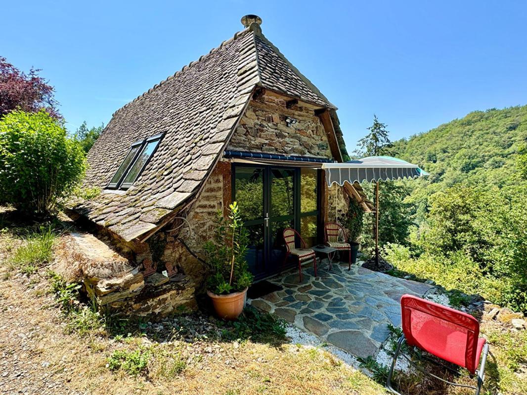 2 bedroom propriete in Saint Parthem, Aveyron, France