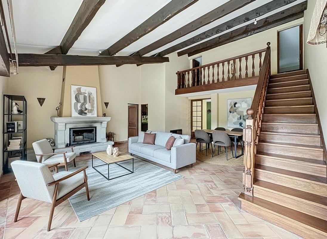 5 bedroom maison in Pernes Les Fontaines, Vaucluse, France