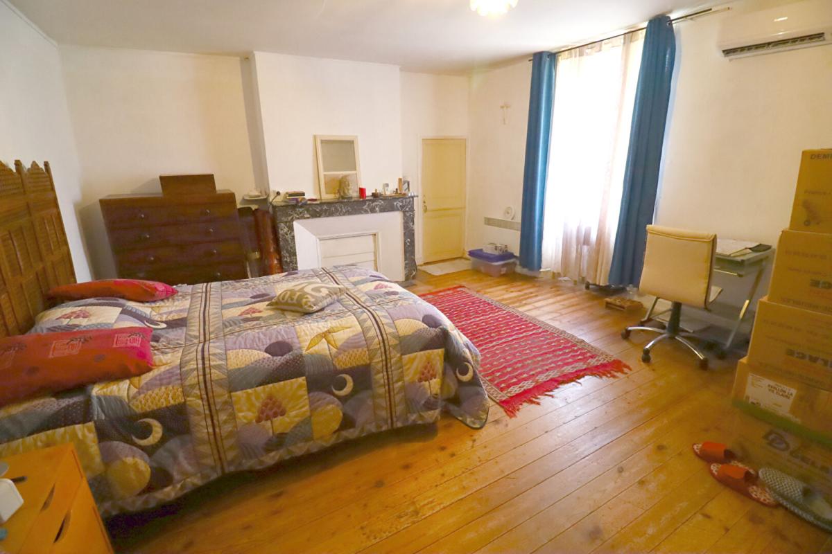 3 bedroom maison de ville in Aigre, Charente, France